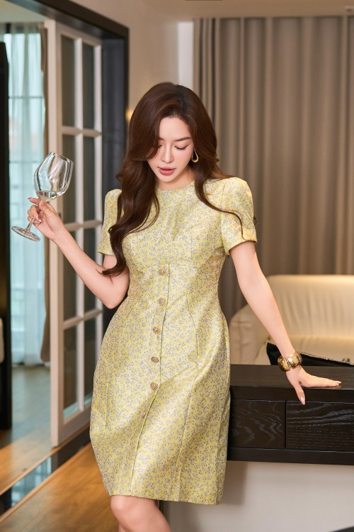 Sixdo Brocade Flared Dress